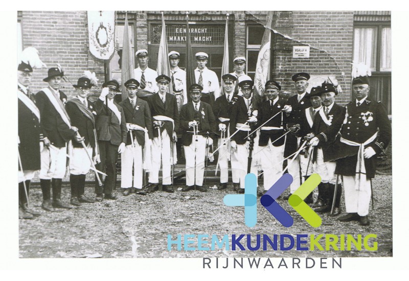 1933-0304 (2)